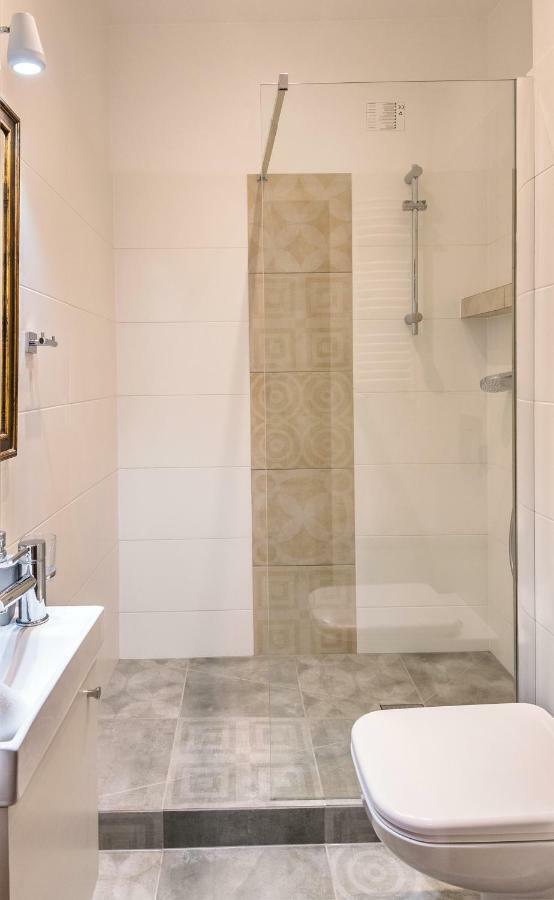 Apartament Przy Walach Chrobrego Szczecin Buitenkant foto